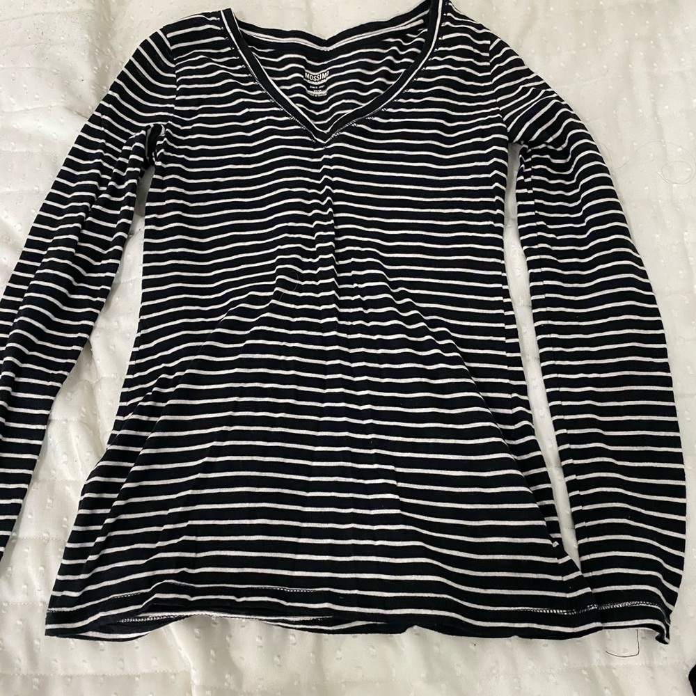 Stripes white and black